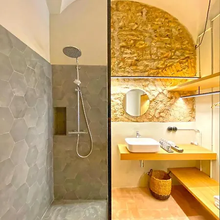 Casa Elvira *